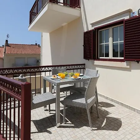 T4-sea View By Nazpina Nazaré