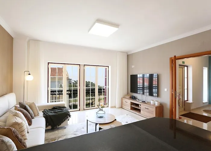 Apartment T4-sea View By Nazpina